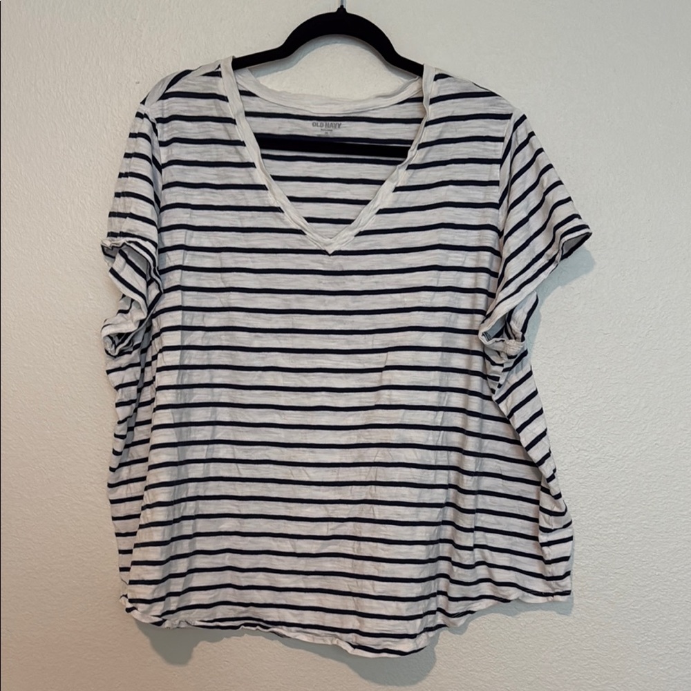 Old Navy: Navy and White Striped V-Neck Tee